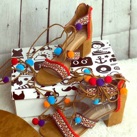 BAMBOO Shoes - New Chunky heel sandals 7.5 boho style